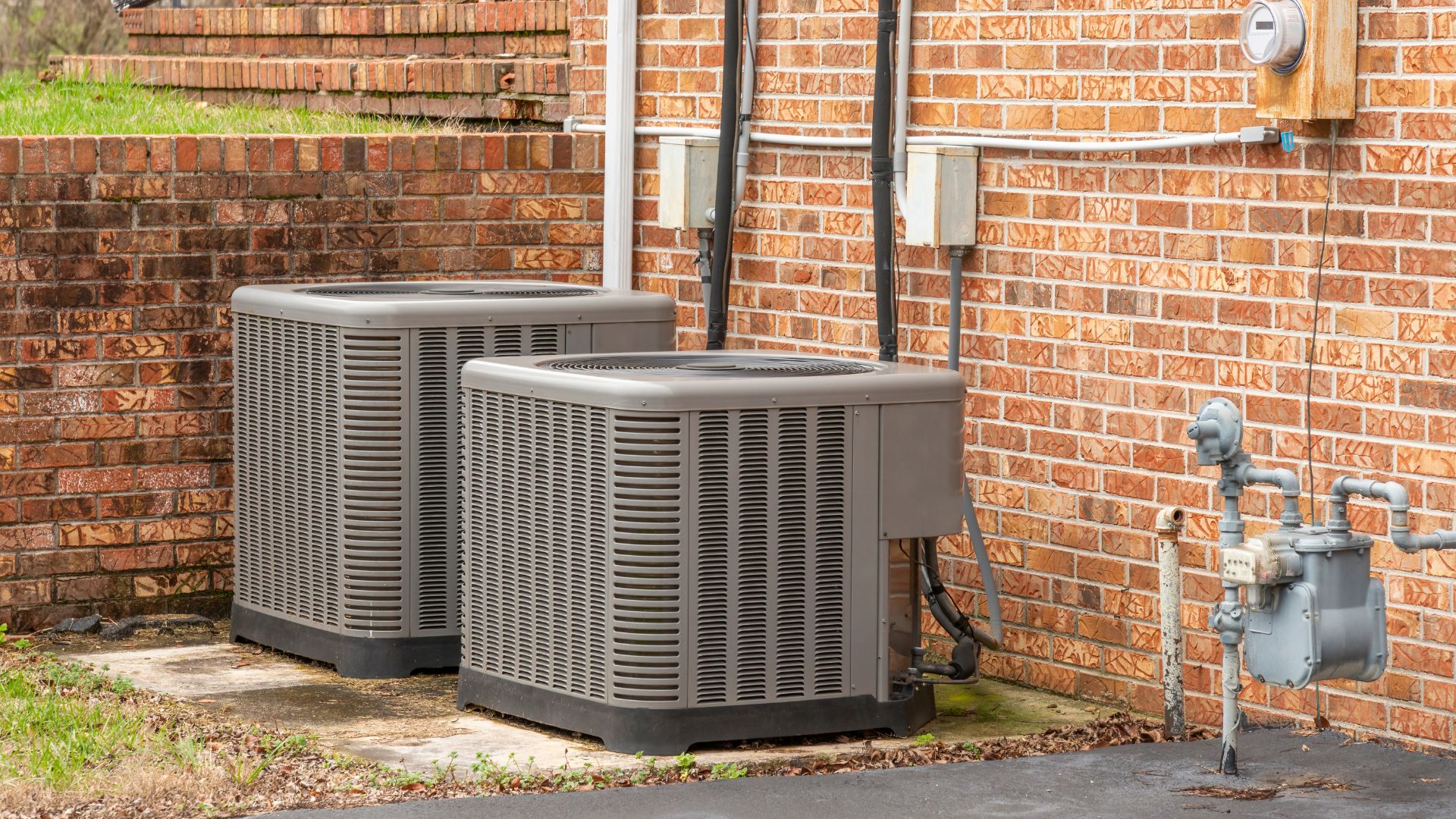 ac units outside of a home